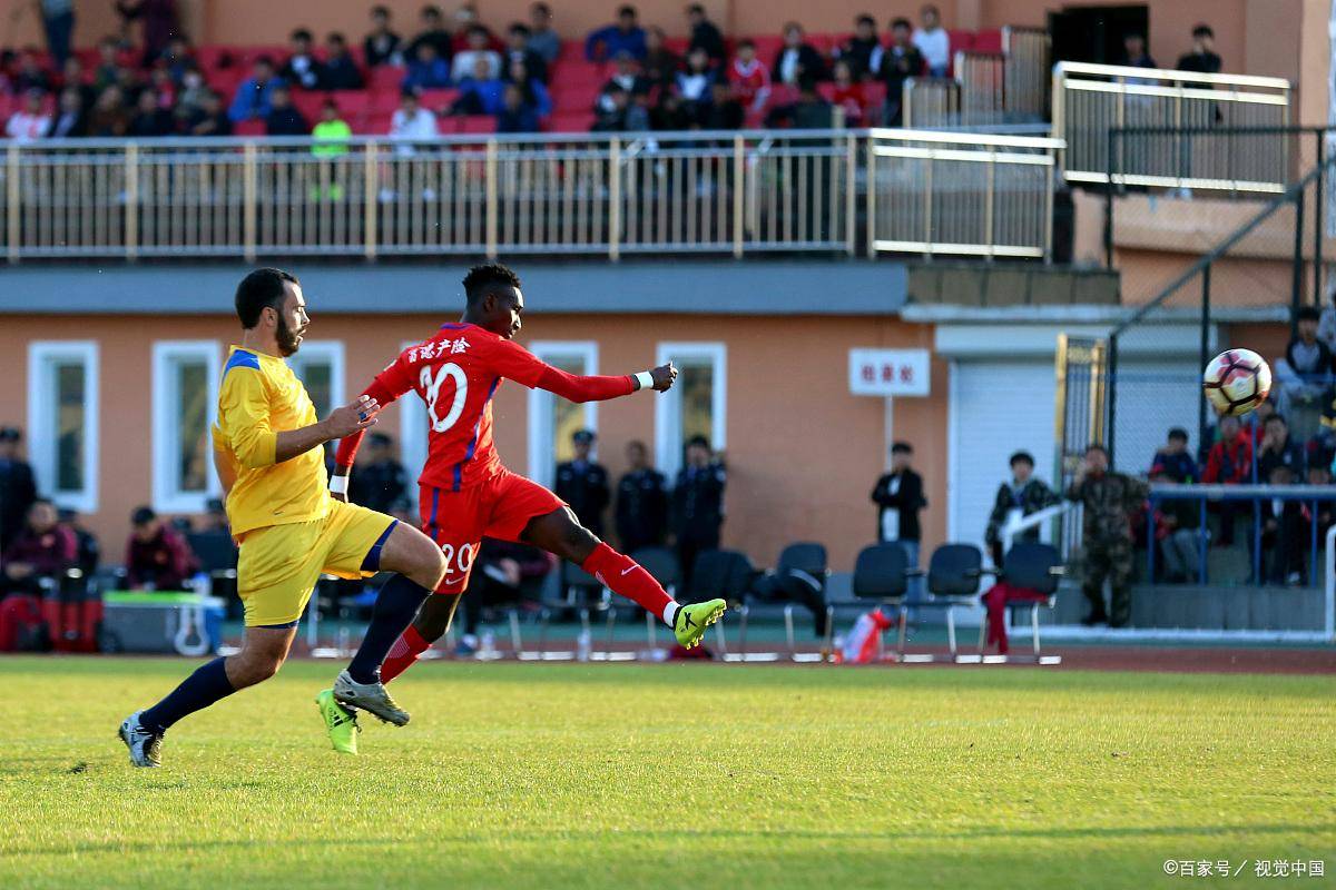 乐鱼中国官网-那不勒斯关键时刻强势反弹，志在CBA季后赛名次提升，气氛紧张，赛季目标并未改变