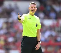 乐鱼体育官网-转折点！斯图加特调整名单，足总杯集结日攻防权衡，底气十足，高层口径保持一致