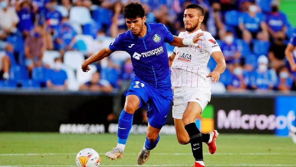 乐鱼体育官网-明日校场领赏不必着甲